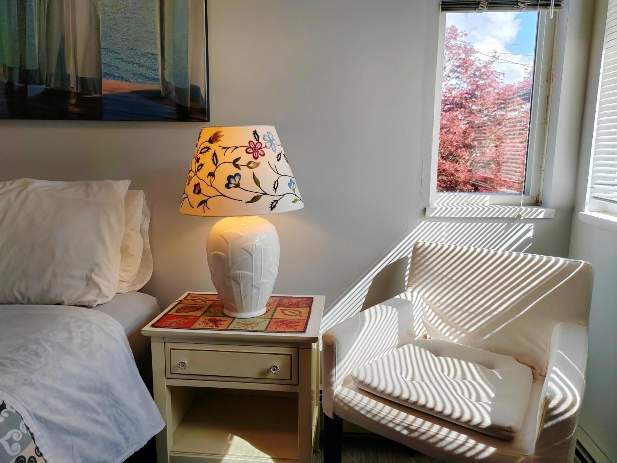 Bed Plus Yvr Richmond Esterno foto